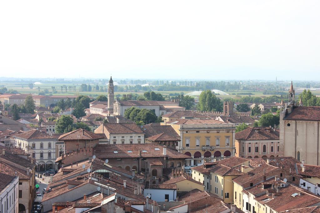 The Garden View Apartment - Le Cà De Boron Montagnana Montagnana  Extérieur photo